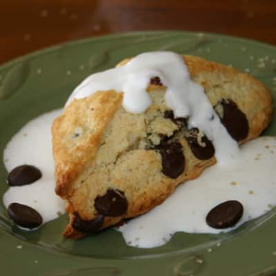 Dark Chocolate Chip Cream Scones
