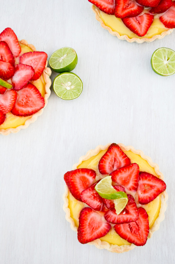 Strawberry Limeade Tarts | Kitchen Gidget