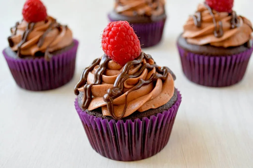 Chocolate Cheesecake Cupcakes | Kitchen Gidget