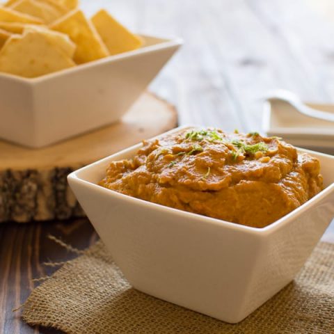 Curry Pumpkin Dip warmly spiced with garlic, ginger and allspice. Take this to your next fall gathering! | Kitchen Gidget