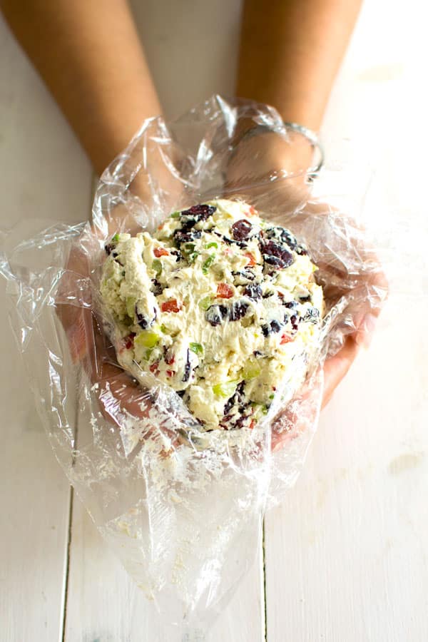 Blue Cheese Cranberry Cheese Ball recipe for parties or the Super Bowl! Bursting with flavors and textures like crunchy pecans, celery, sweet peppers and green onions! #appetizer