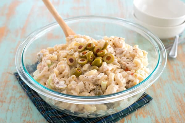 The best cold tuna pasta salad! This creamy macaroni salad with mayonnaise is great for potlucks or add peas for a complete meal!