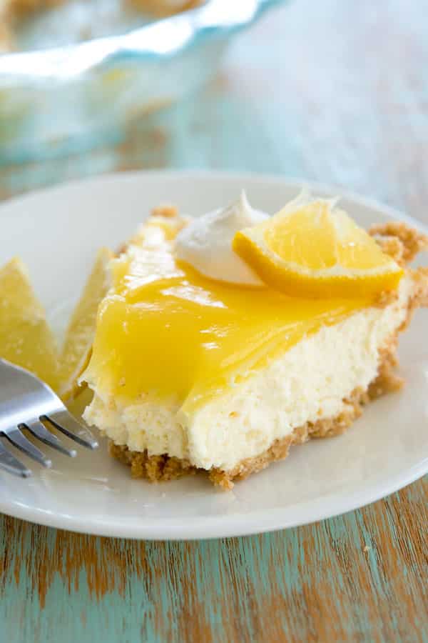 Lemon cream cheese pie - this no bake dessert was so easy to make and I didn't even need to bake the graham cracker crust!