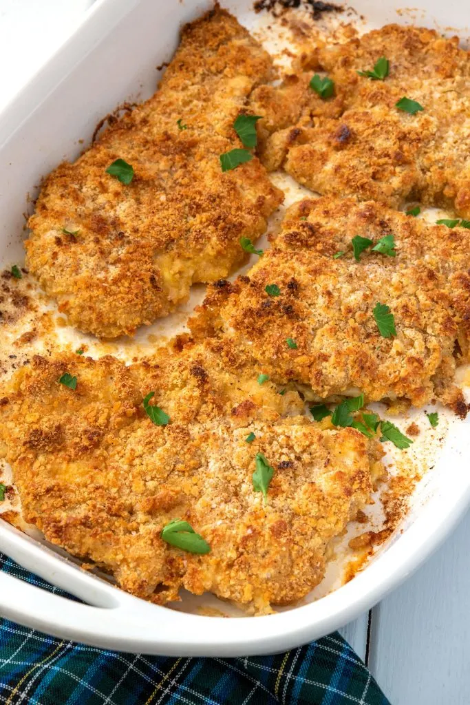 Baking dish with crunchy breaded chicken