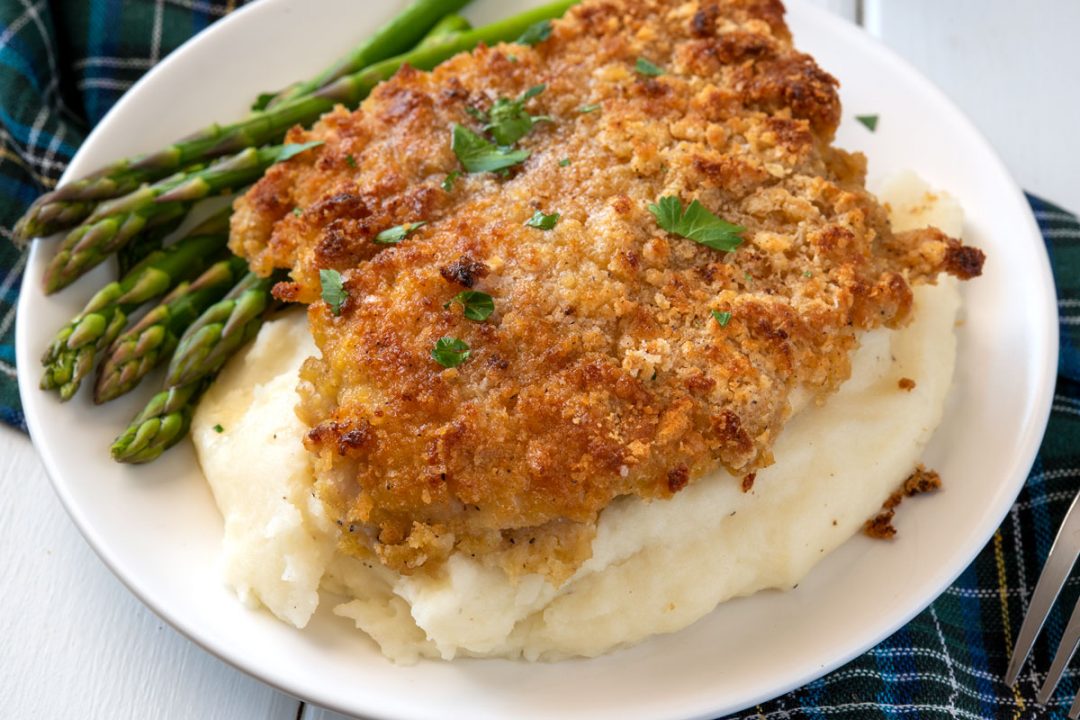 Quick Breaded Chicken with Crunchy Butter Crackers Kitchen Gidget
